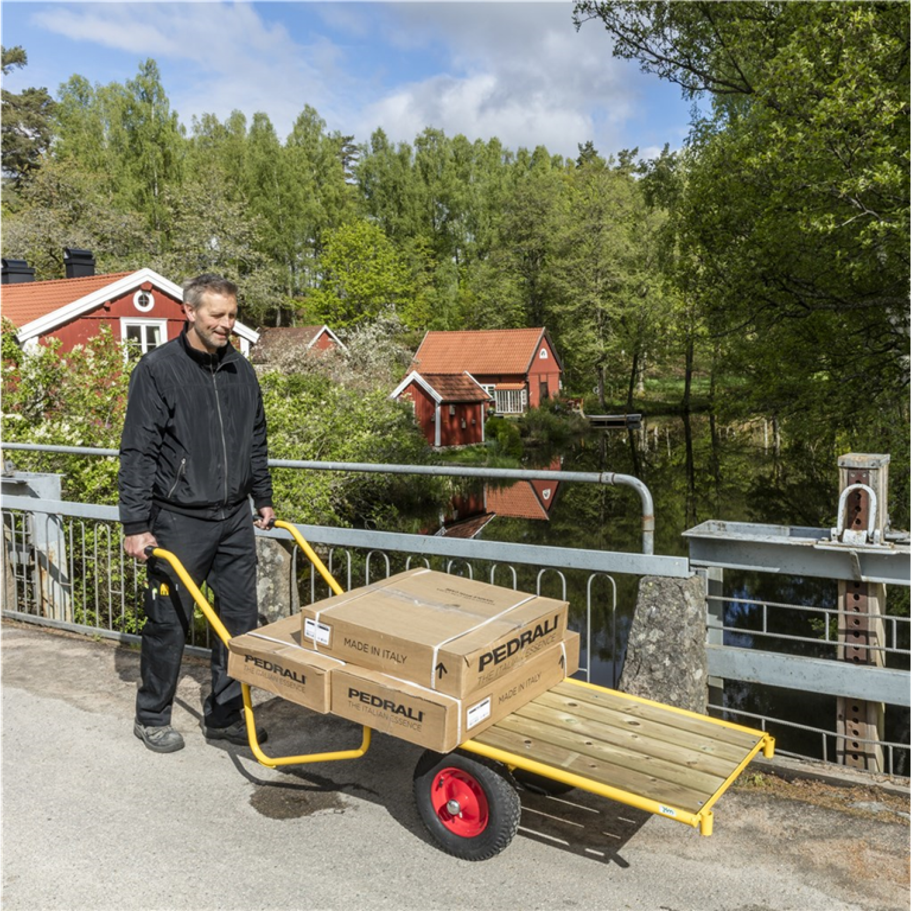Ramenwagen met houten laadvloer, 2-wielig